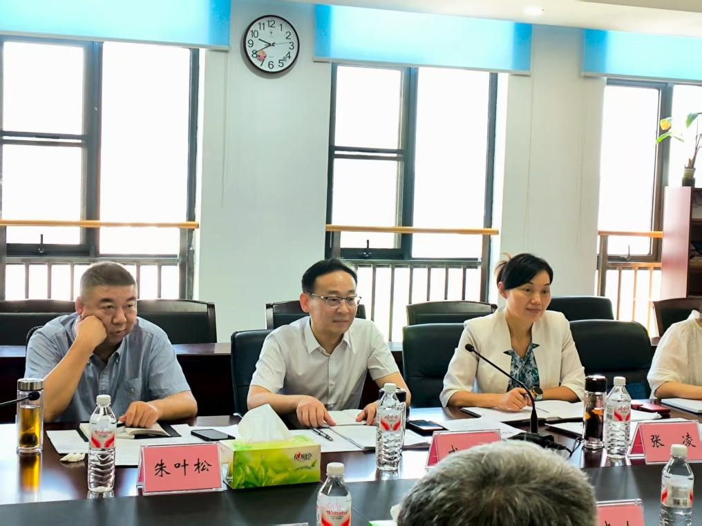 市财政局赴市人社系统开展202...